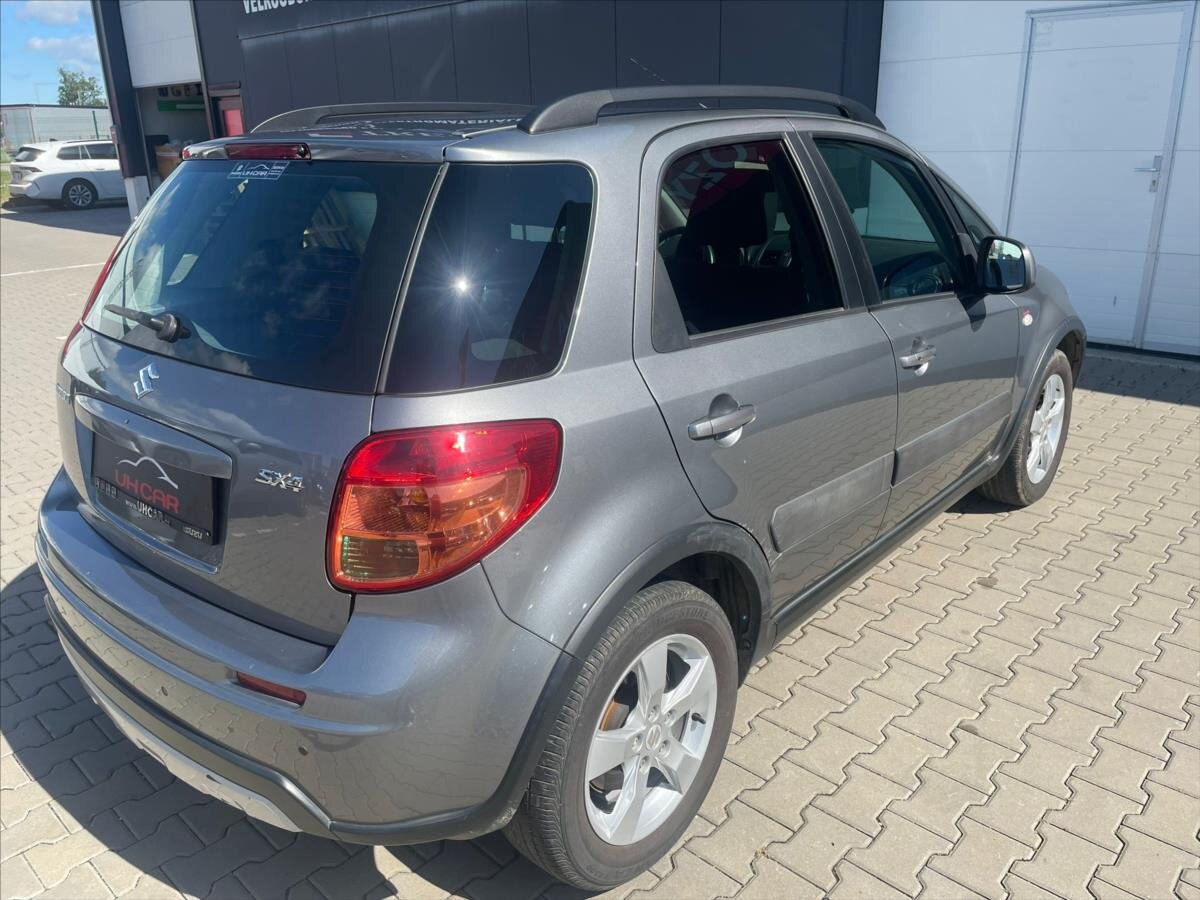 Suzuki SX4 SUV 1,6 l 88 kw