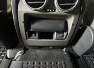 Land Rover Discovery 28