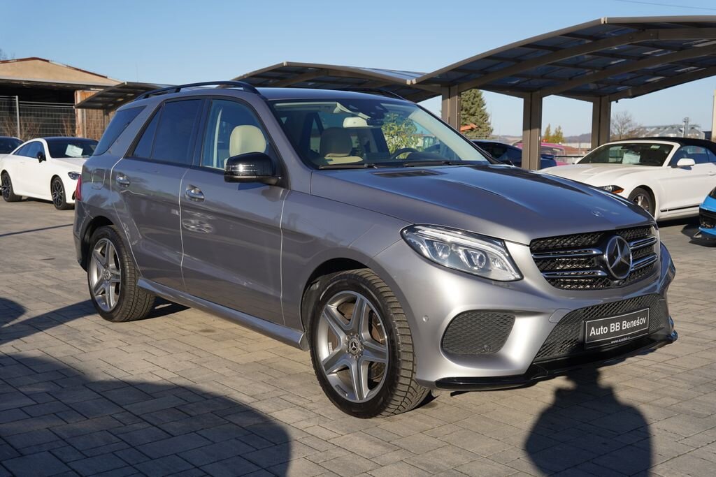 Mercedes-Benz GLE SUV / Terénní 3,0 l 190 kw