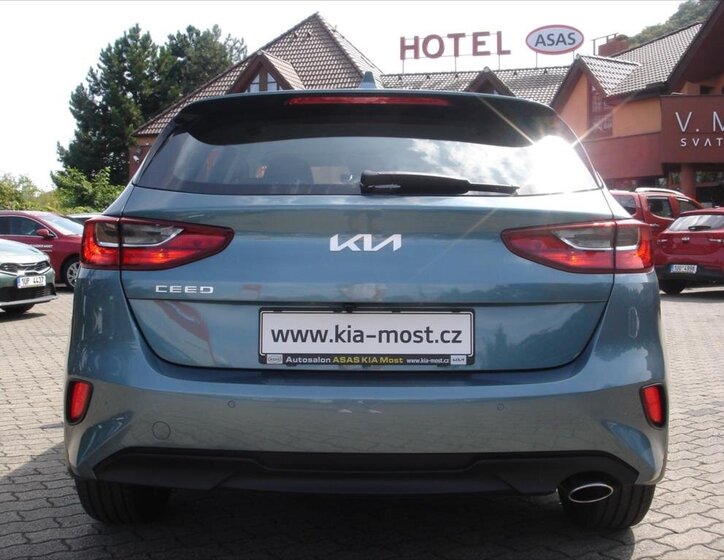 KIA Ceed Hatchback 1,5 l 103 kw