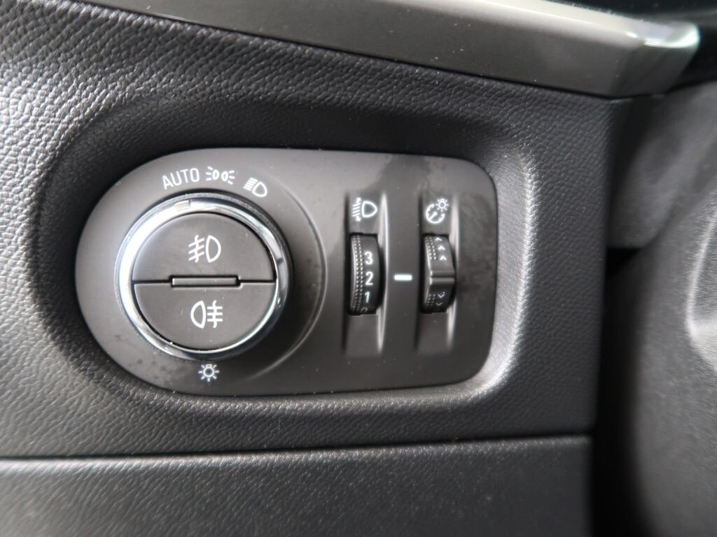 Opel Mokka SUV / Terénní 1,2 l 100 kw