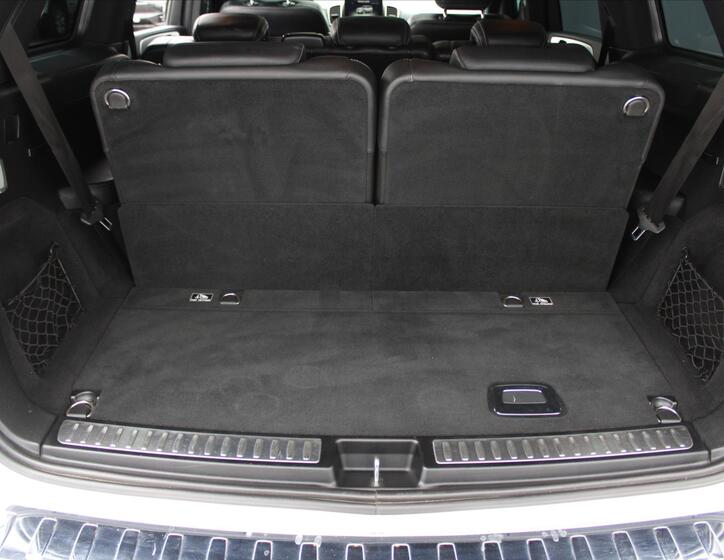 Mercedes-Benz GLS 13