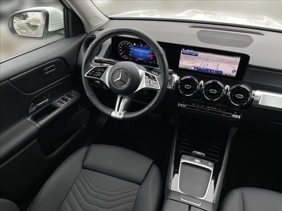 Mercedes-Benz GLB SUV 2,0 l 140 kw