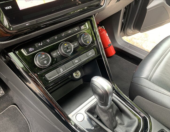 Volkswagen Touran Kombi 1,6 l 85 kw