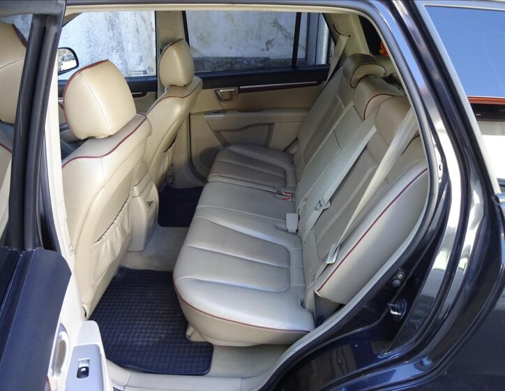 Hyundai Santa Fe SUV / Terénní 2,2 l 114 kw