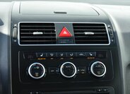 Volkswagen Touran MPV 1,6 l 77 kw