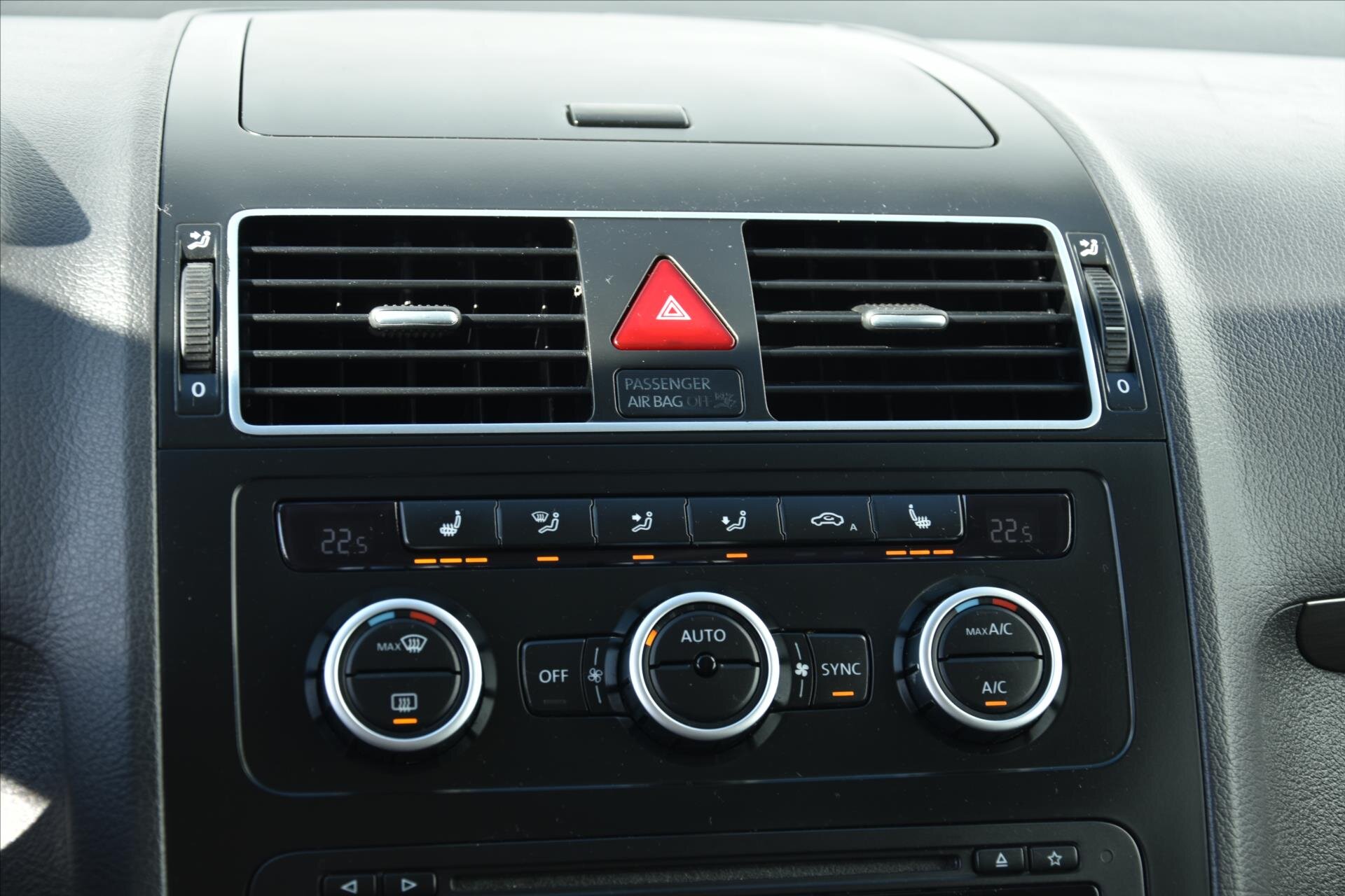 Volkswagen Touran MPV 1,6 l 77 kw