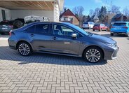 Toyota Corolla Sedan 1,5 l 92 kw