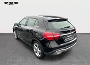Mercedes-Benz GLA 3