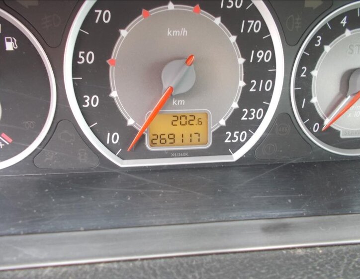 Citroën C5 Sedan 2,0 l 100 kw