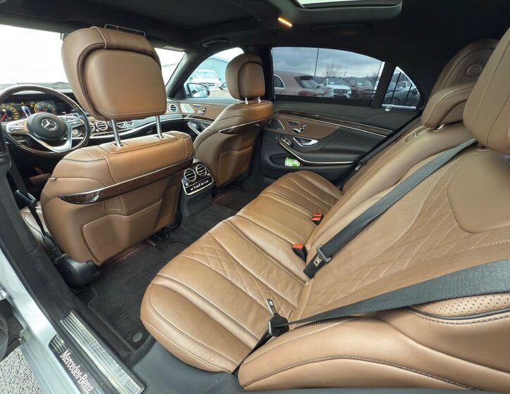 Mercedes-Benz Třídy S 12