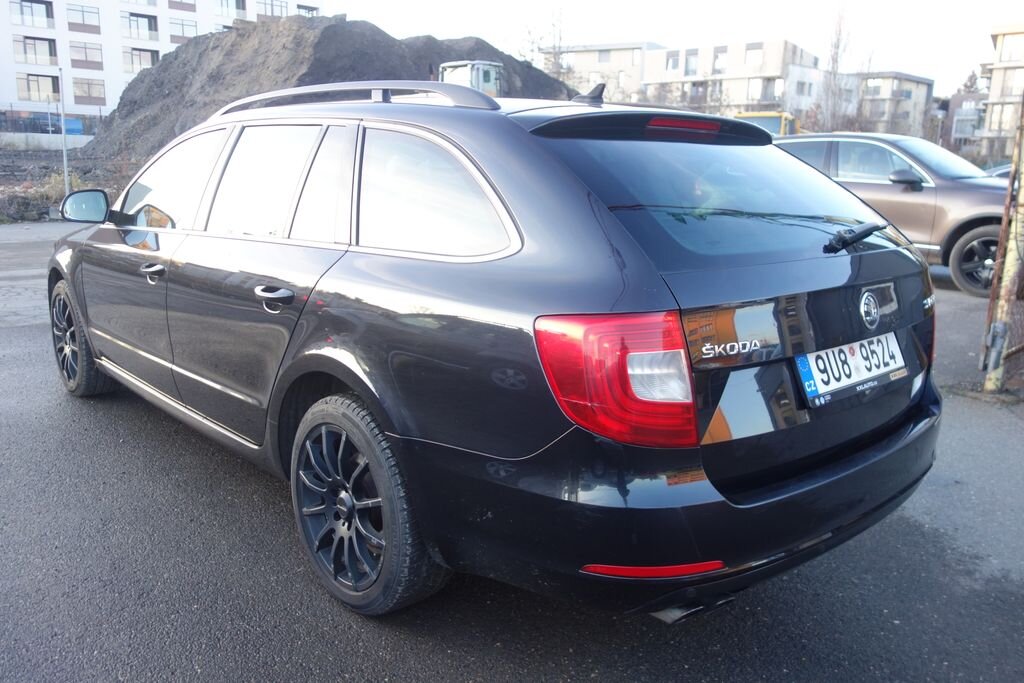Škoda Superb