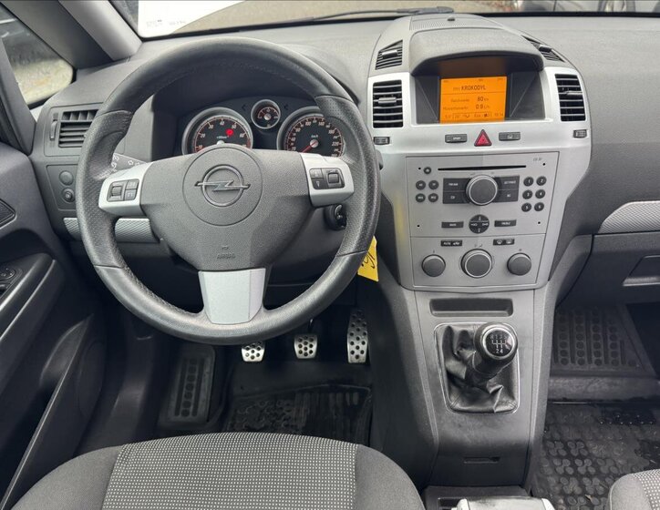 Opel Zafira 33