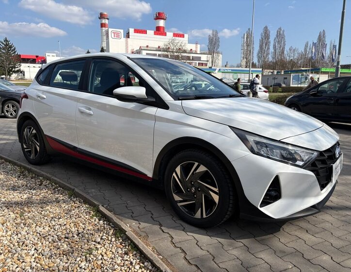 Hyundai i20 Hatchback 1,2 l 61 kw