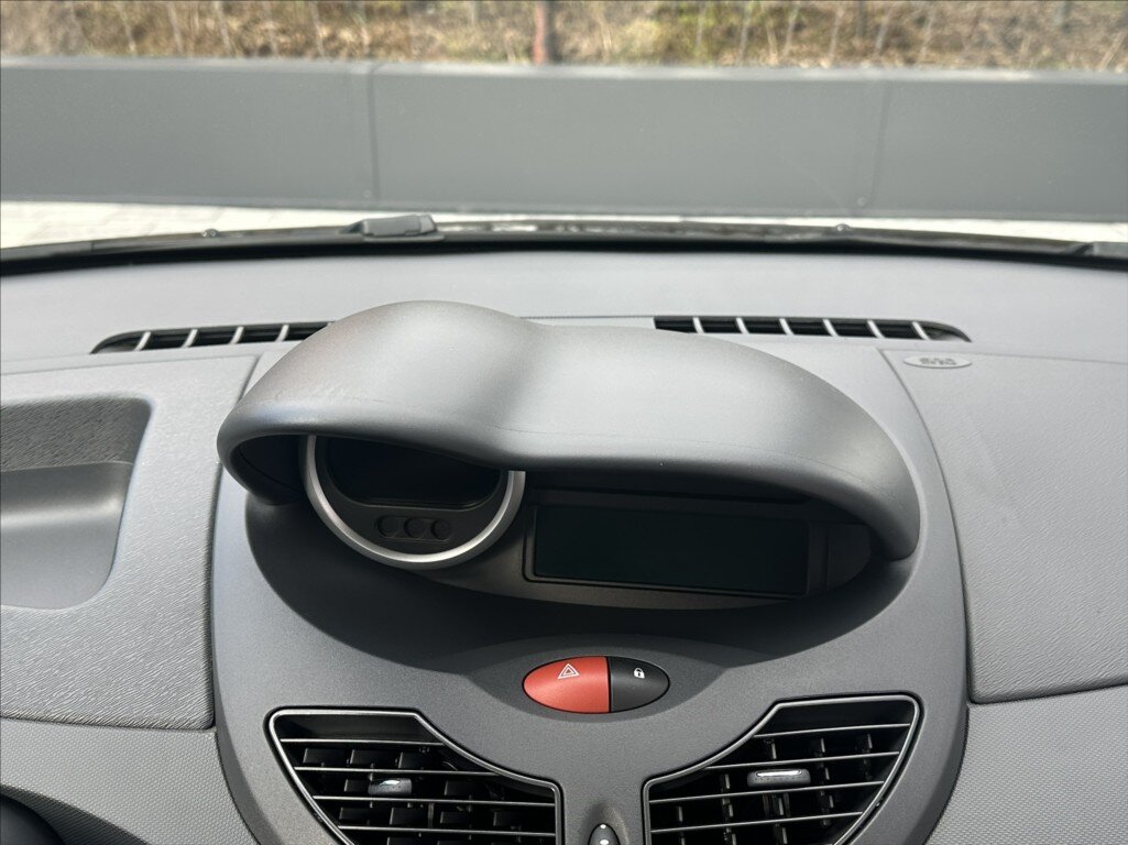 Renault Twingo Hatchback 1,1 l 55 kw