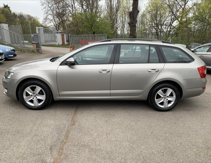 Škoda Octavia Kombi 1,6 l 81 kw