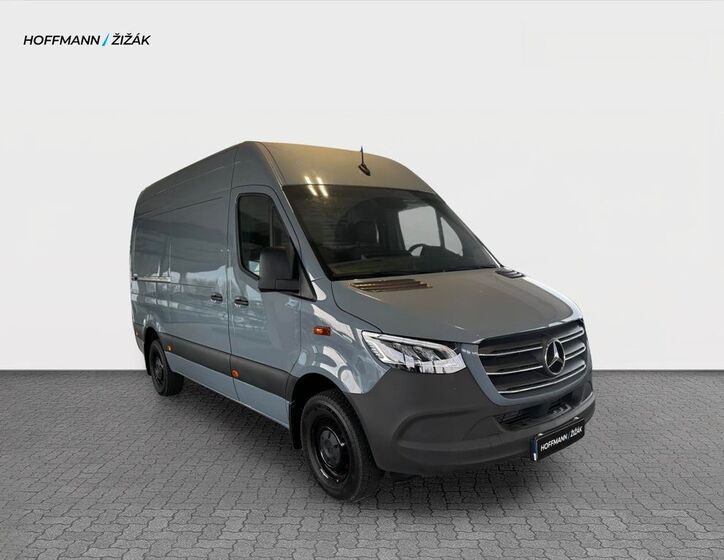 Mercedes-Benz Sprinter 3