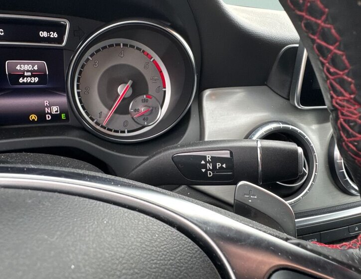 Mercedes-Benz CLA MPV 0,0 130 kw