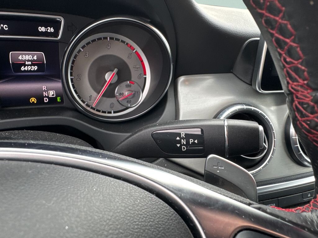 Mercedes-Benz CLA MPV 0,0 130 kw