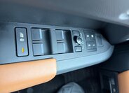 Land Rover Defender SUV / Terénní 3,0 l 294 kw