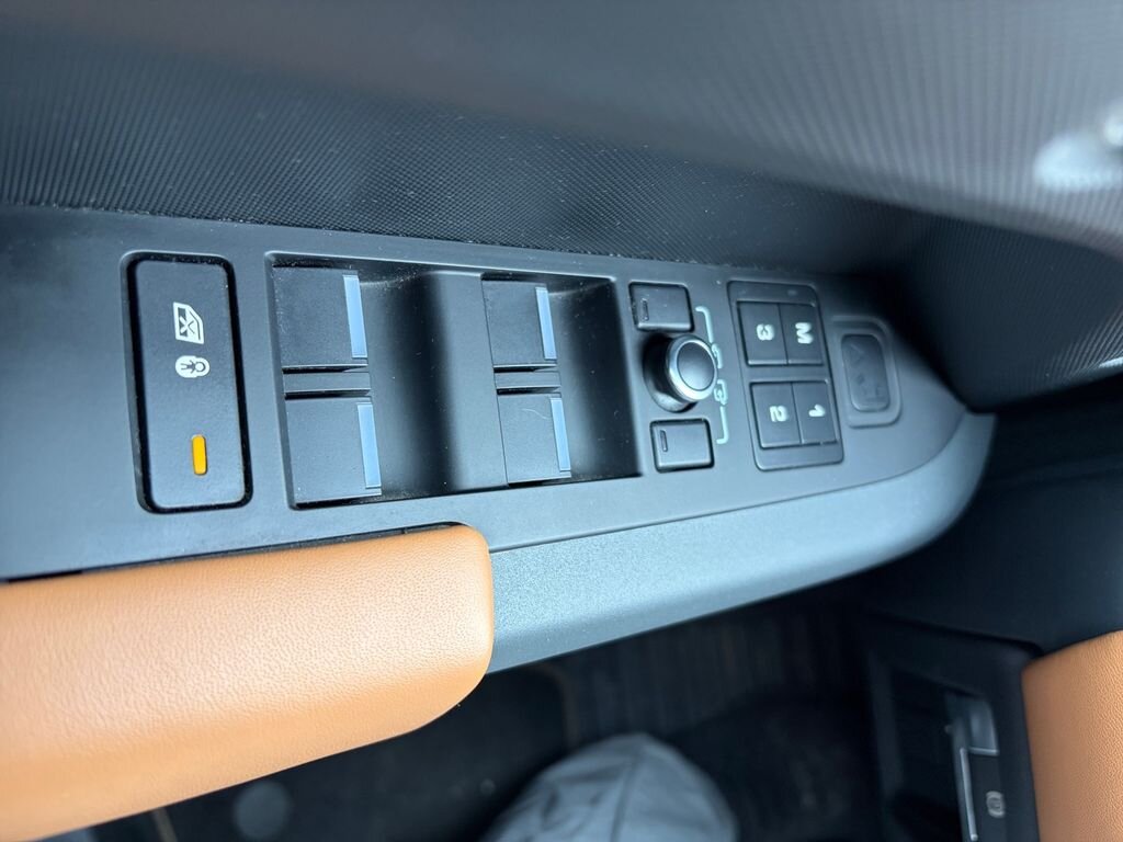 Land Rover Defender SUV / Terénní 3,0 l 294 kw