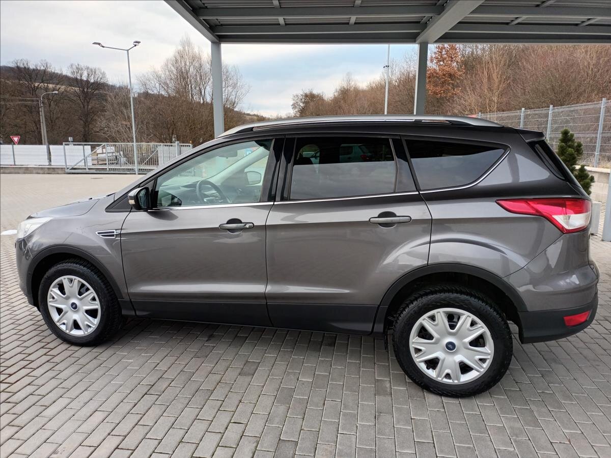 Ford Kuga SUV 1,6 l 110 kw