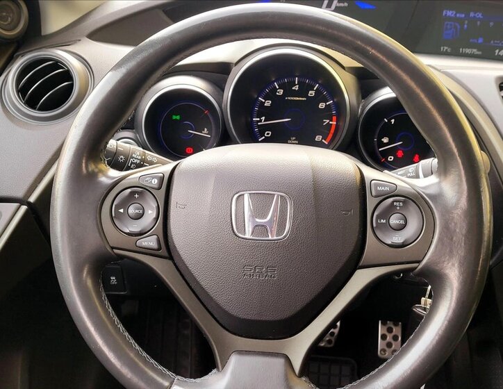 Honda Civic Hatchback 1,8 l 104 kw