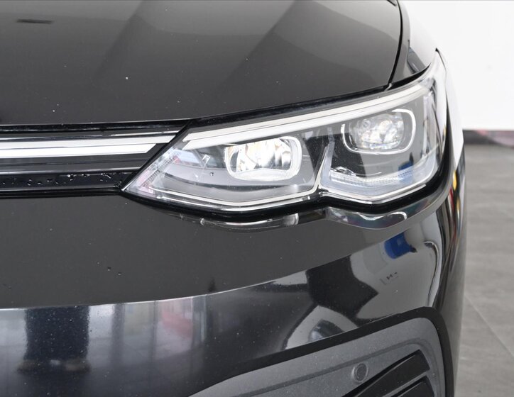 Volkswagen Golf Kombi 2,0 l 110 kw