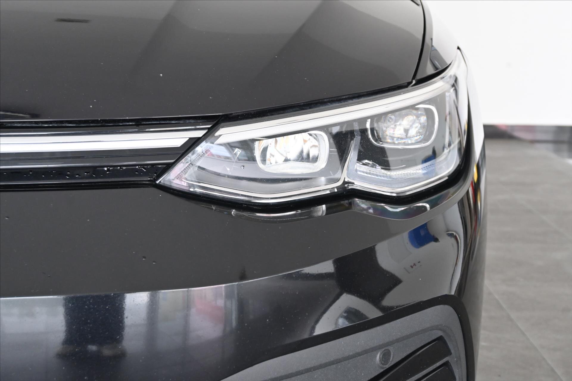 Volkswagen Golf Kombi 2,0 l 110 kw