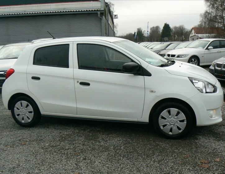 Mitsubishi Space Star Hatchback 999,0 52 kw