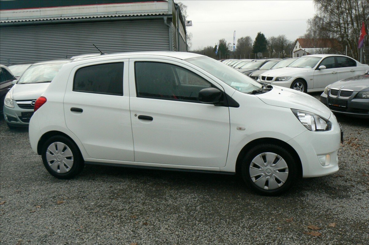 Mitsubishi Space Star Hatchback 999,0 52 kw