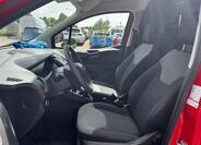 Ford Transit Courier 10
