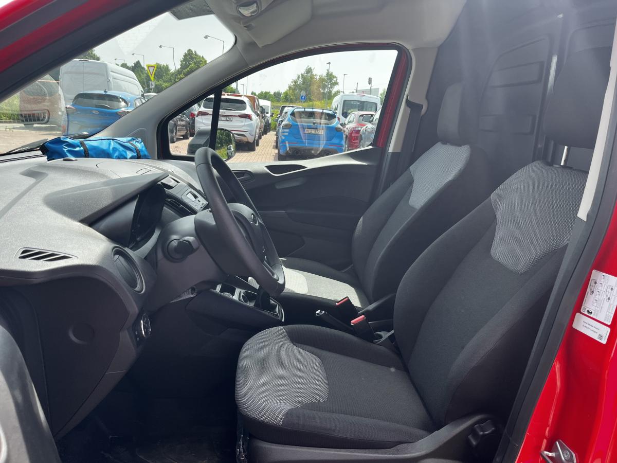 Ford Transit Courier