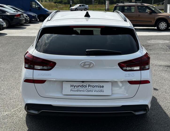 Hyundai i30 5