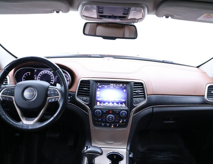 Jeep Grand Cherokee SUV 3,0 l 184 kw