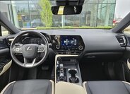 Lexus NX 450h plus SUV / Terénní 2,5 l 227 kw
