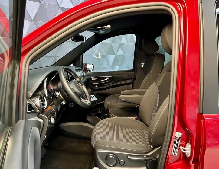 Mercedes-Benz Třídy V Kombi 2,0 l 174 kw