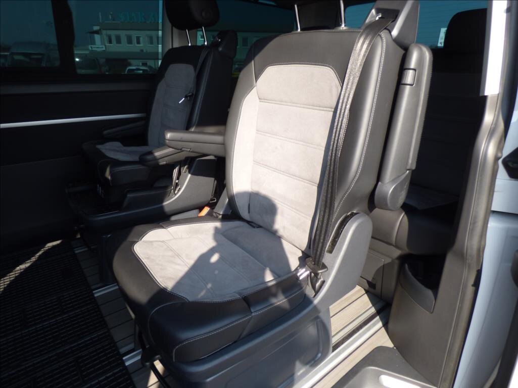 Volkswagen Multivan Kombi 2,0 l 150 kw