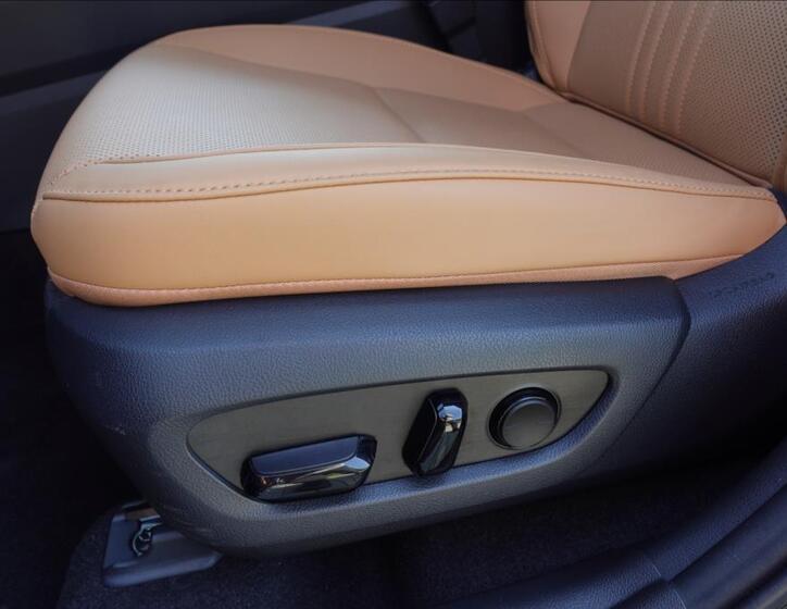 Lexus NX 450h plus 34