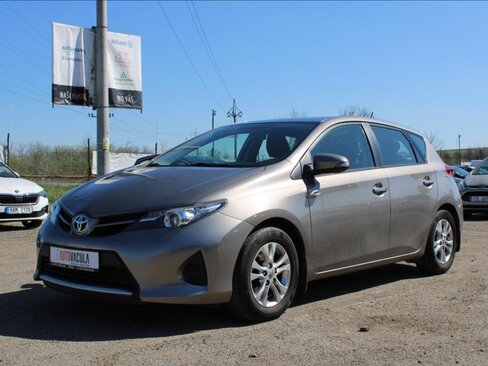 Toyota Auris Hatchback 1,3 l 73 kw
