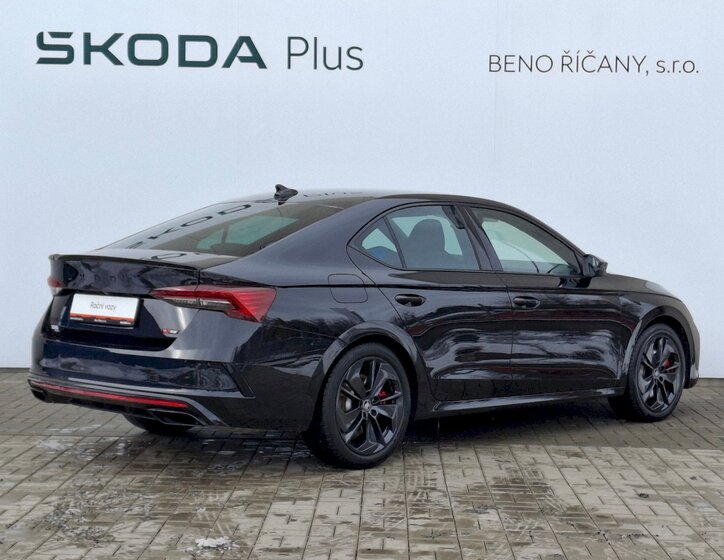 Škoda Octavia Sedan 2,0 l 195 kw