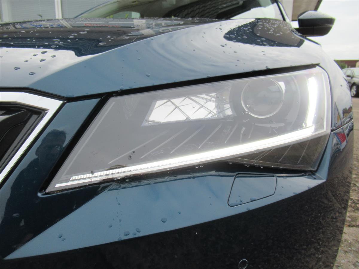 Škoda Superb Kombi 2,0 l 140 kw