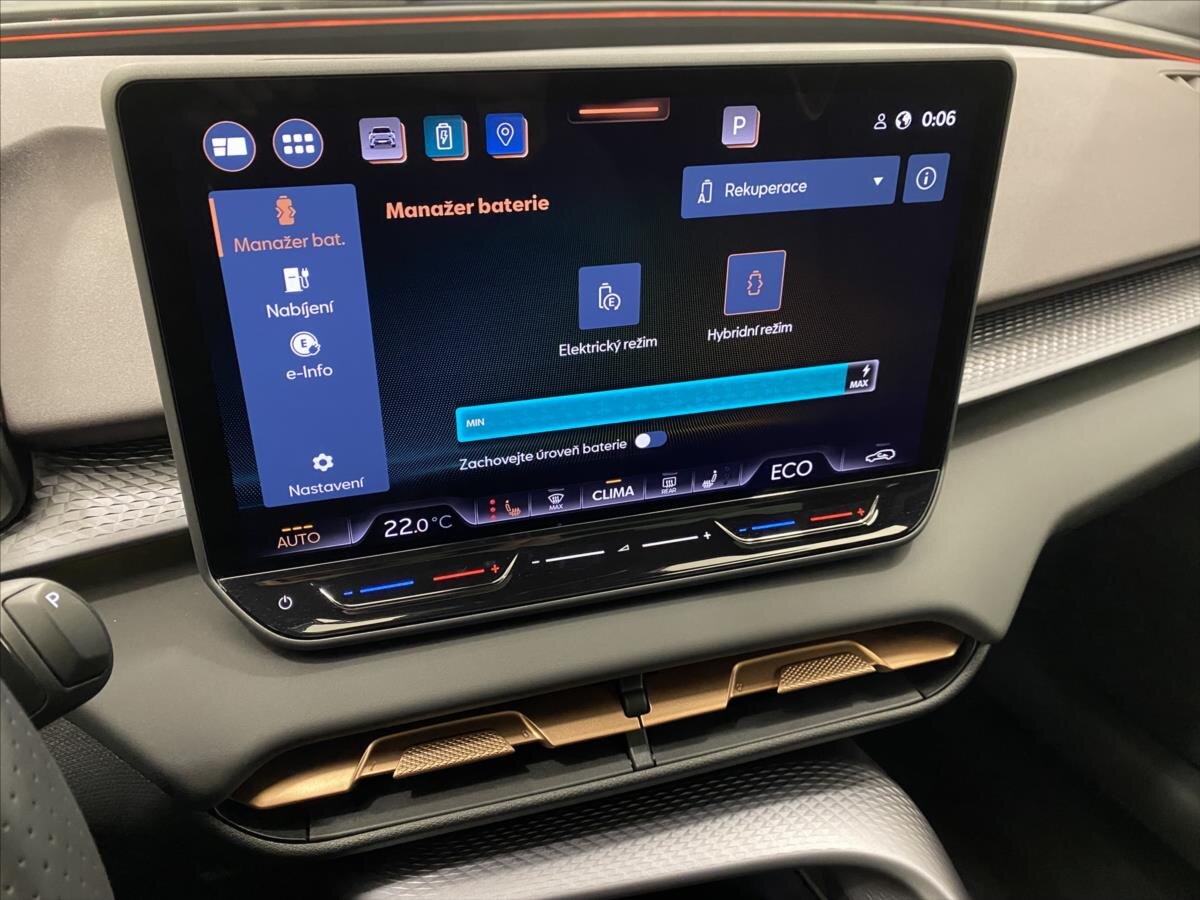 Cupra Terramar SUV / Terénní 1,5 l 200 kw