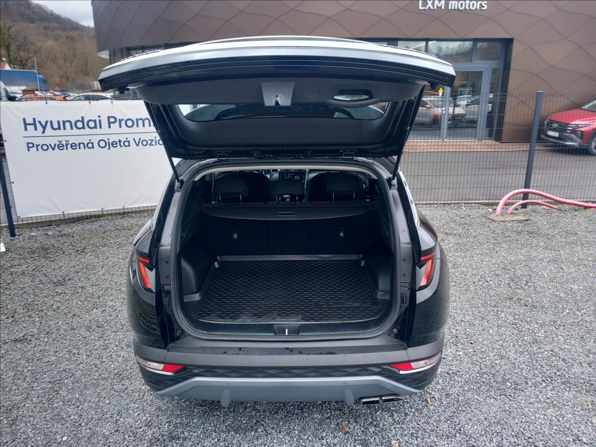 Hyundai Tucson SUV 1,6 l 110 kw