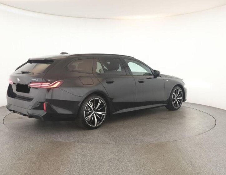 BMW Řada 5 Kombi 2,0 l 145 kw