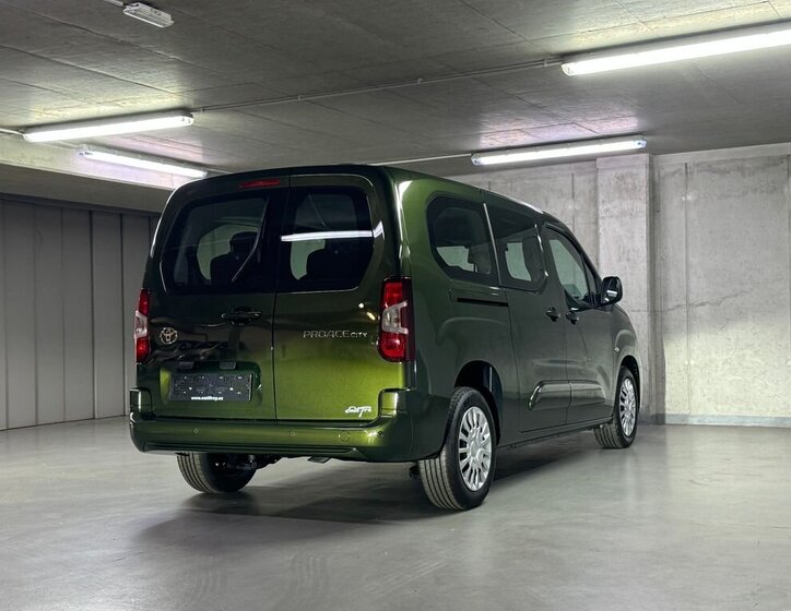 Toyota ProAce City Verso MPV 1,2 l 81 kw