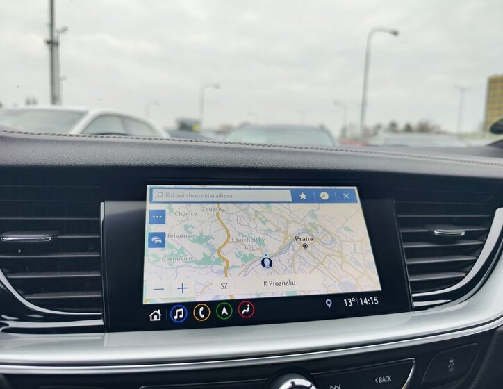 Opel Insignia Kombi 2,0 l 128 kw