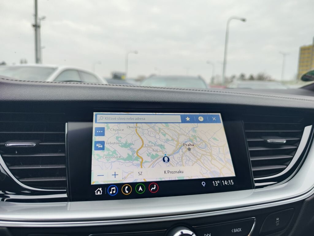 Opel Insignia Kombi 2,0 l 128 kw