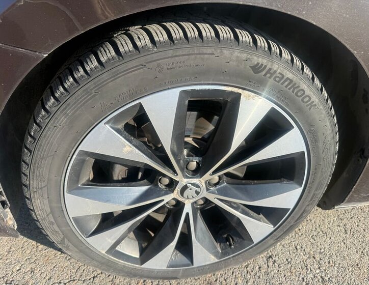 Škoda Superb Kombi 2,0 l 140 kw