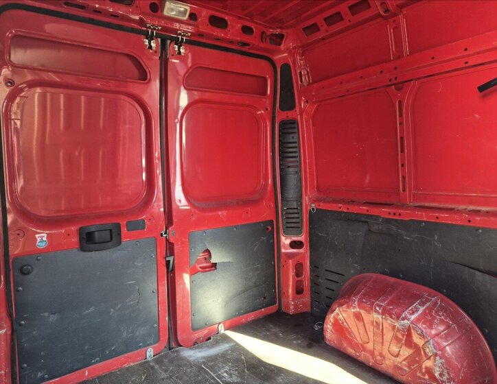 Citroën Jumper Skříň 2,2 l 110 kw